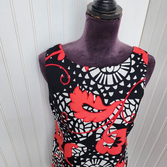 ALYX Limited Sleeveless Geometric Floral Black White & Red Shift Dress Size 6 - Picture 3 of 14